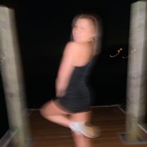 Meet your Posher, Abryana